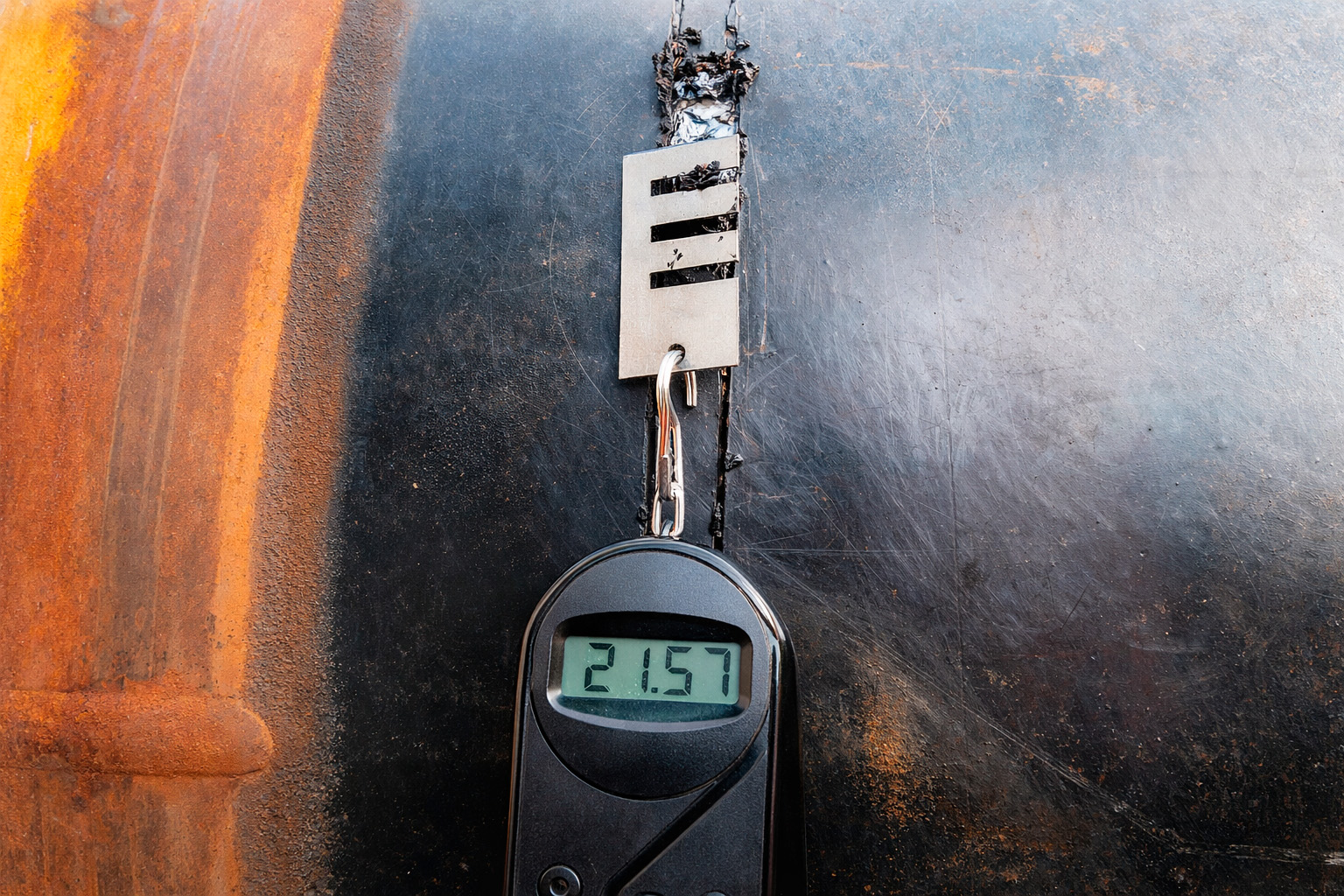 Измерение адгезии покрытий металлических поверхностей