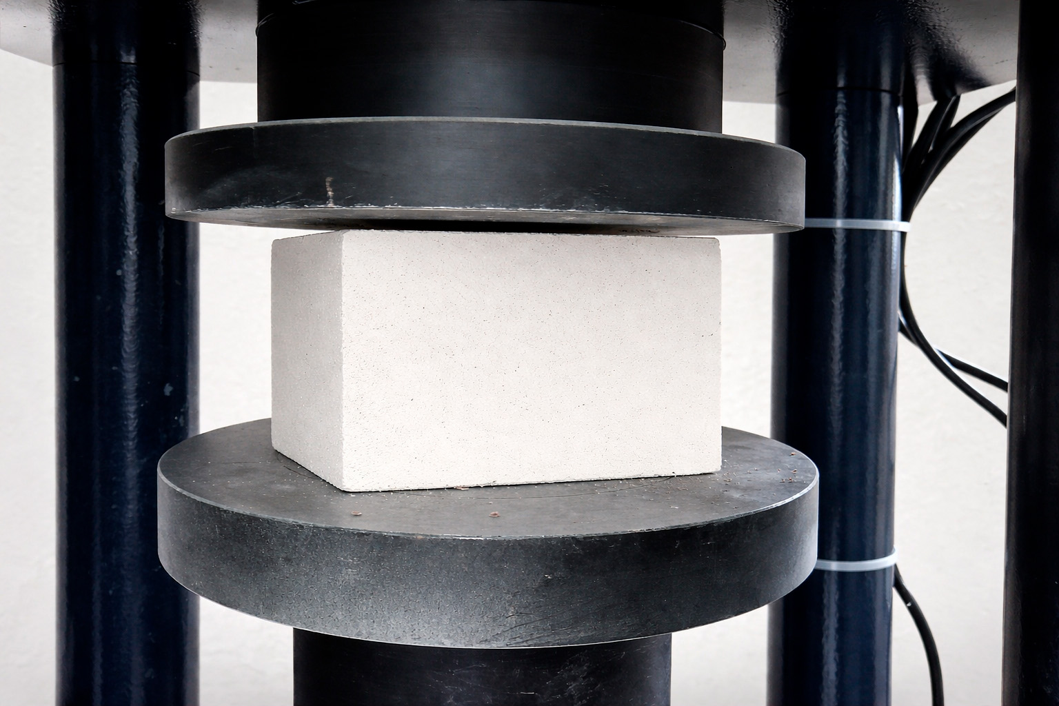 Испытания кирпича