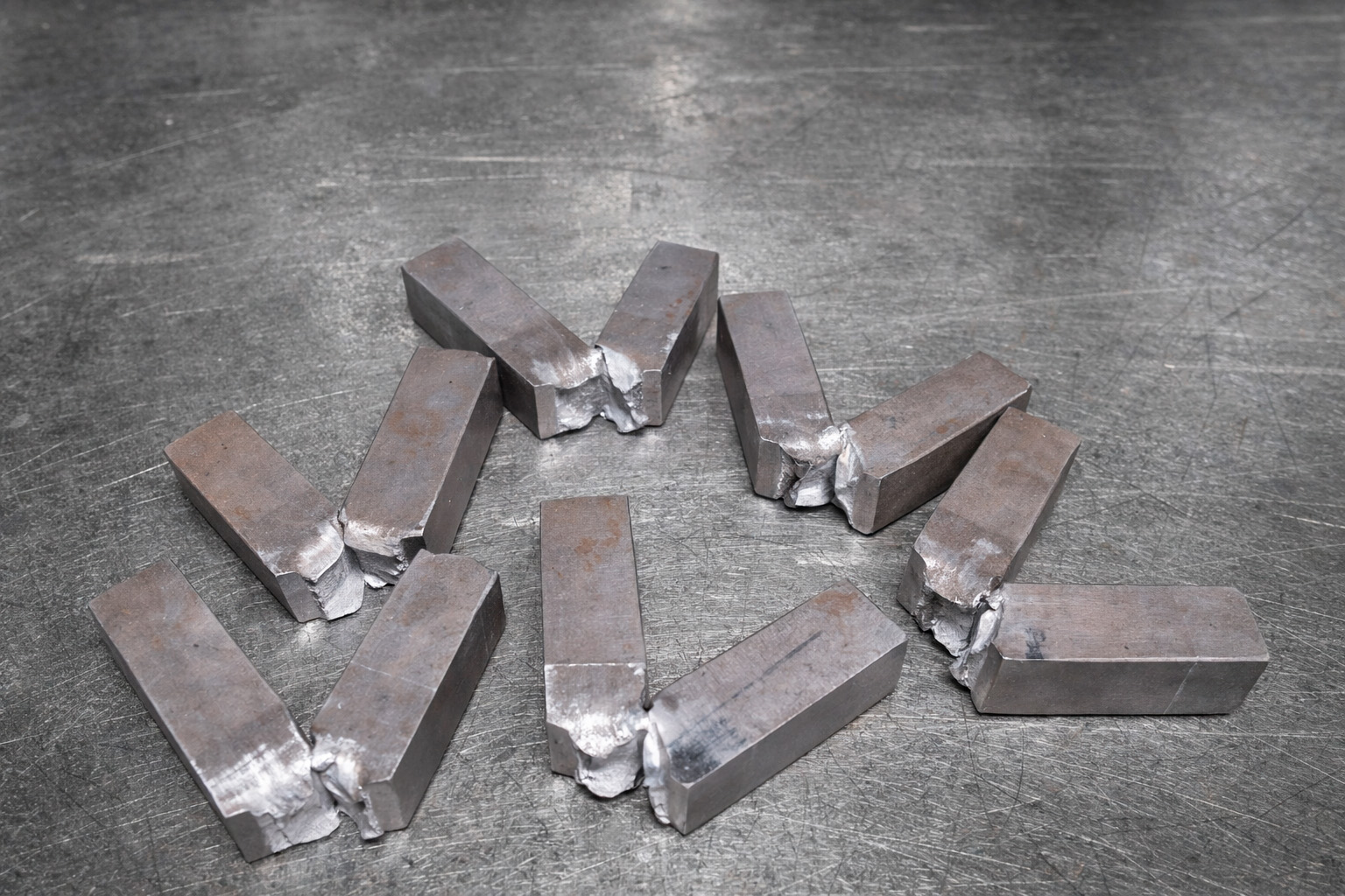 Испытание на ударный изгиб